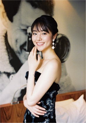 浜辺美波“清楚”一転「ギャル美波ですね！」