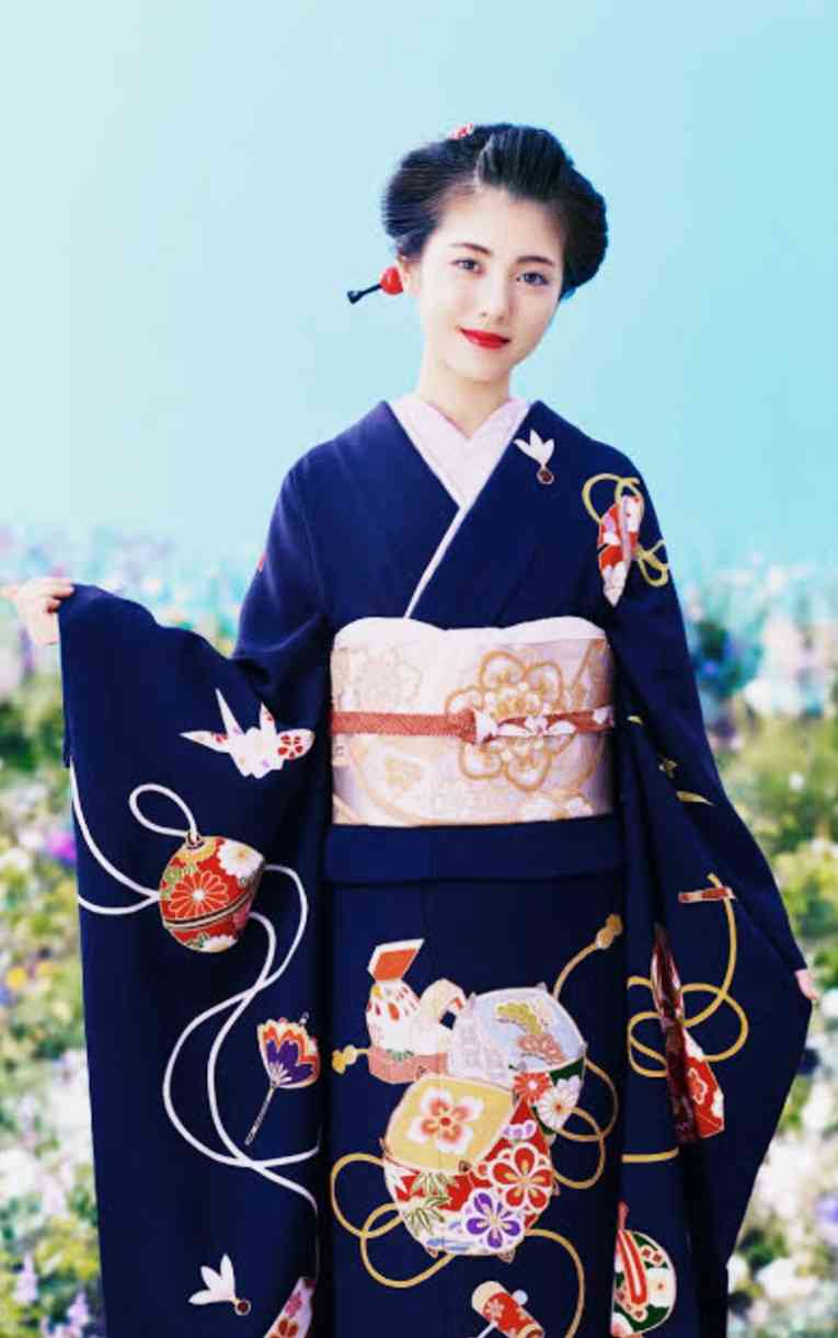 浜辺美波“清楚”一転「ギャル美波ですね！」