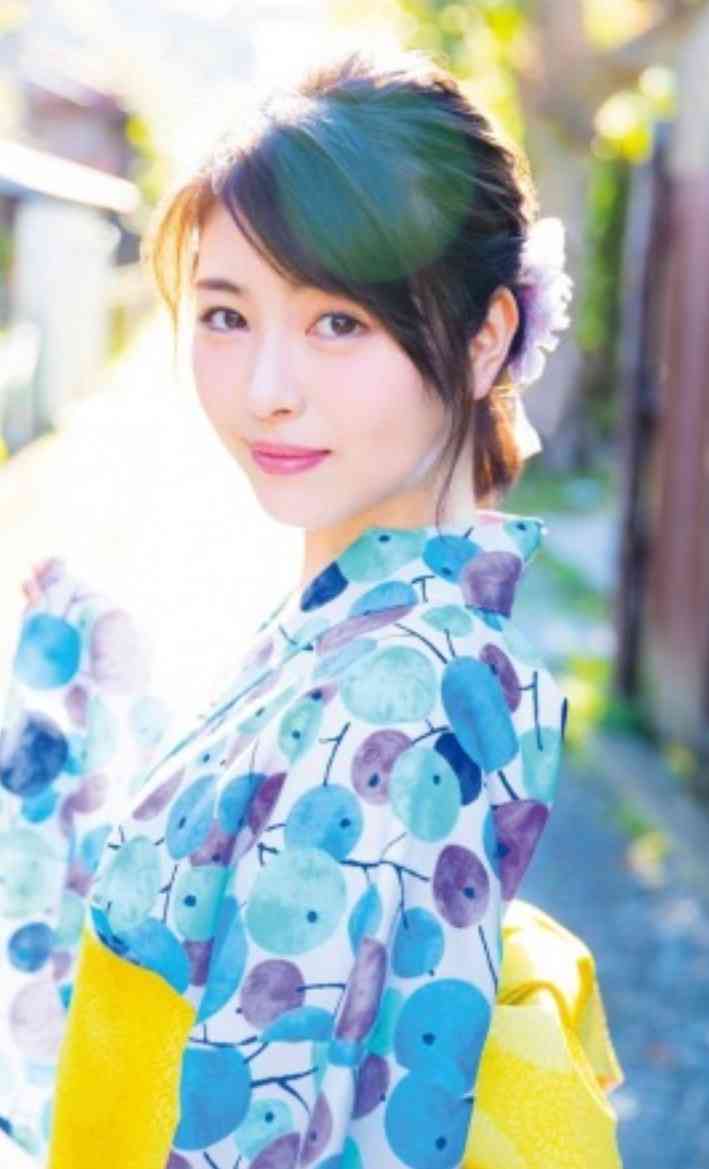 浜辺美波“清楚”一転「ギャル美波ですね！」