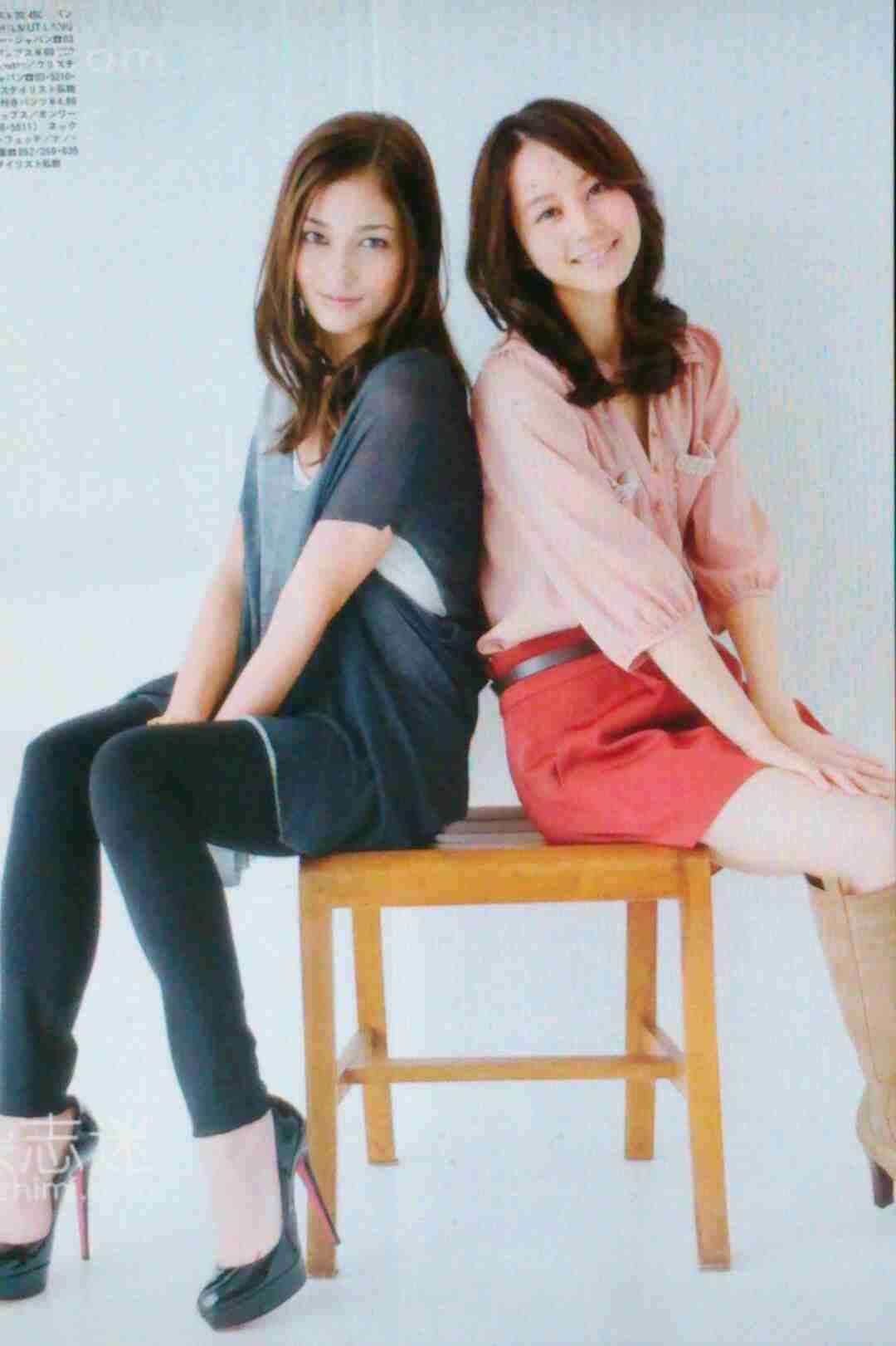 黒木メイサが堀北真希さんの貴重写真をインスタ公開