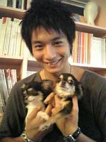 「誰と誰の子だと思ってるんですか」 向井理に子どものことを聞くと真顔で……