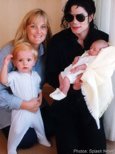 マイケル・ジャクソン娘、レコード会社と契約へ