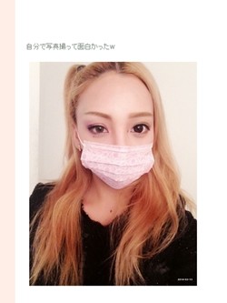 ざわちん、引地敬澄との“カップル風”2ショットに「美男美女」「横顔も可愛すぎ」の声