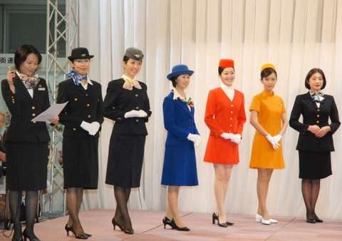 JAL、パンツスタイル初採用＝女性客室乗務員に、来春から新制服