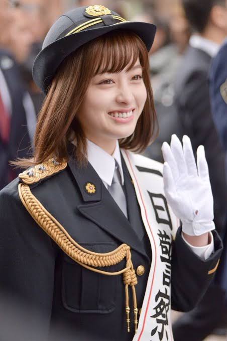 橋本環奈「キングダム」オフショット公開「可愛すぎる」の声殺到