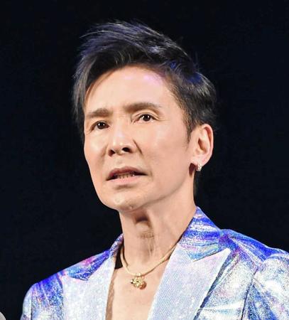 白髪を染めるのがめんどくさいわ