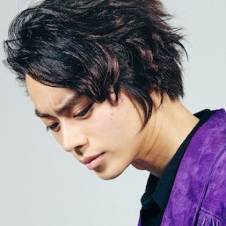 菅田将暉の1番似合う髪型はどれだ