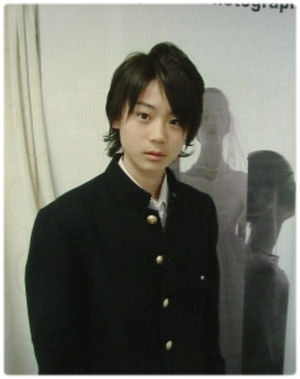 菅田将暉の1番似合う髪型はどれだ