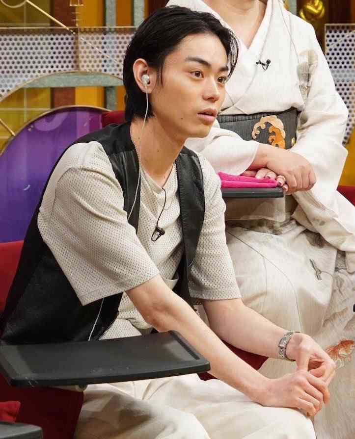 菅田将暉の1番似合う髪型はどれだ
