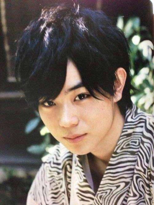 菅田将暉の1番似合う髪型はどれだ