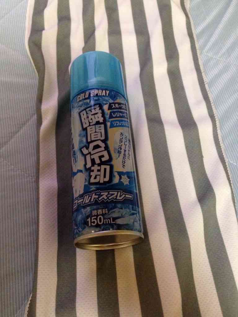 「扇風機+保冷剤=涼しい」ツイートが話題 より効果的に冷やす置き場所は?
