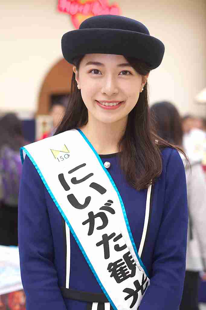 NGT48・中井りかが黒髪ショートヘアにイメチェン　「かわいすぎる」と絶賛の声