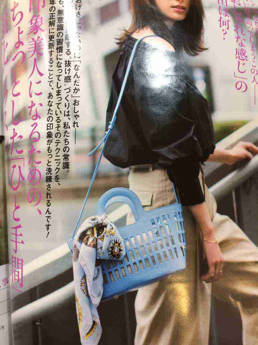 ファッション雑誌のツッコミ満載な画像を貼ろう(ノ´▽`)ノ♪