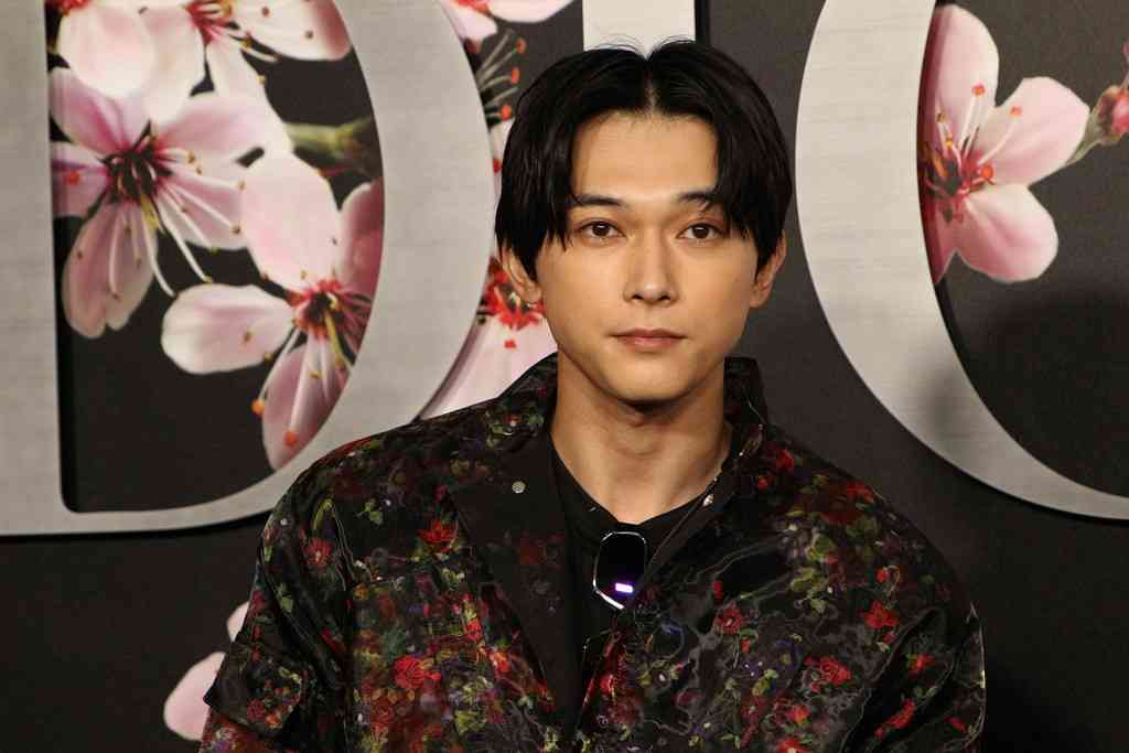【画像トピ】前髪を上げている日本のイケメン男性芸能人