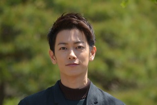 【画像トピ】前髪を上げている日本のイケメン男性芸能人