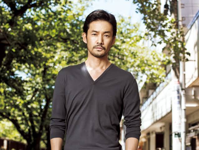 【画像トピ】前髪を上げている日本のイケメン男性芸能人