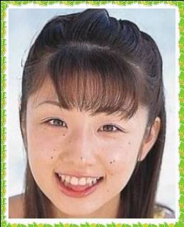 小倉優子の35歳で「ぶりっ子ポーズしてしまいました」に「まだまだいけます」と称賛の声