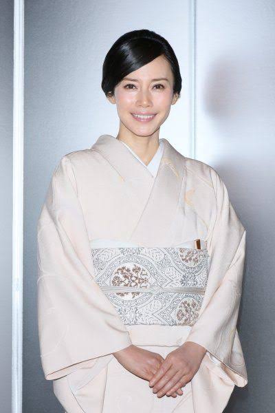 日本代表にしたい美人を一人挙げる