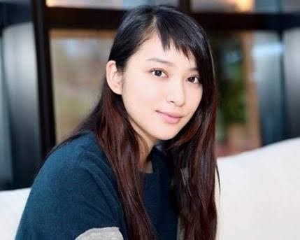 日本代表にしたい美人を一人挙げる