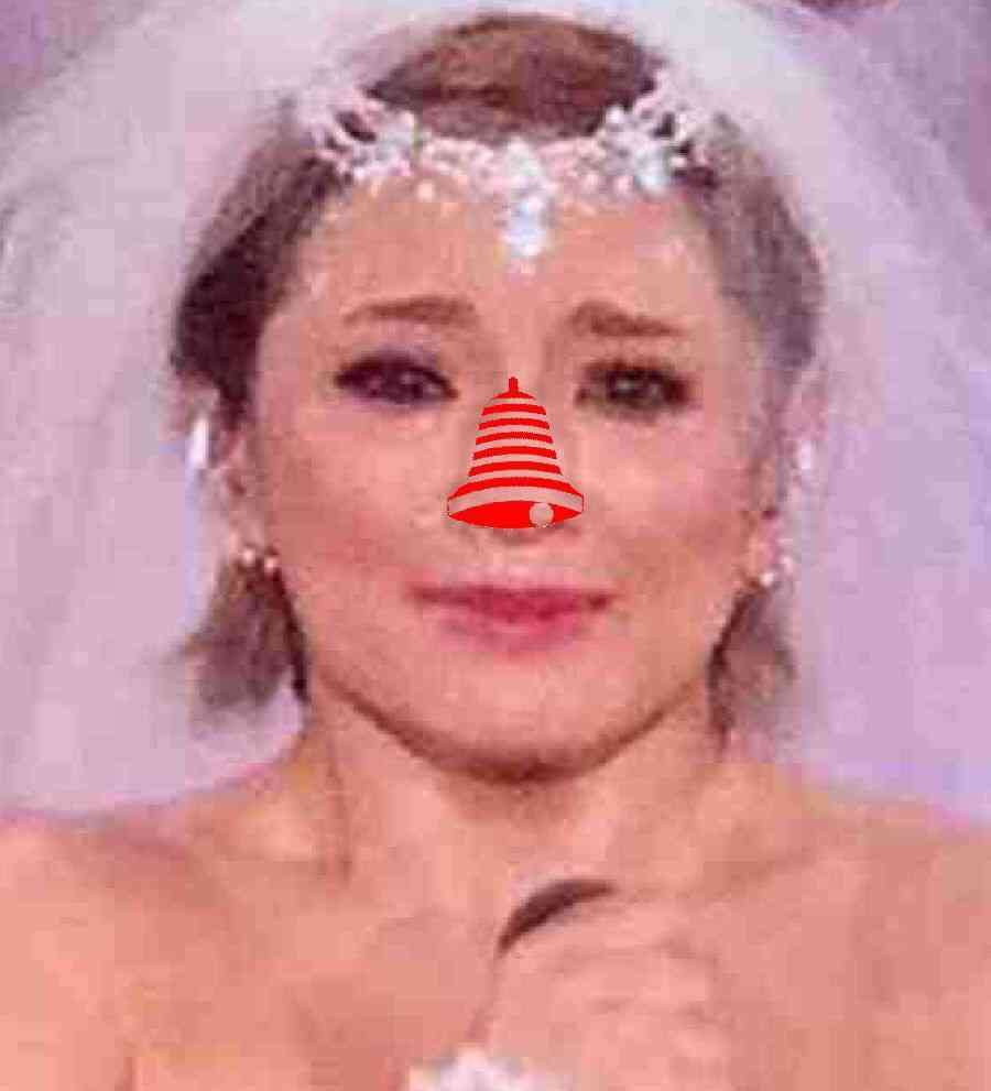 浜崎あゆみ、あの歌姫2人に寄せすぎていると批判殺到「髪型もメイクもパクリ」「これは意識しすぎ」