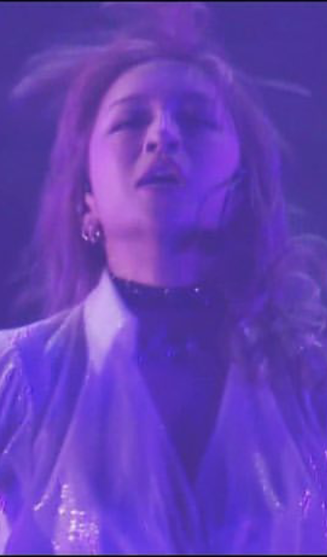 浜崎あゆみ、あの歌姫2人に寄せすぎていると批判殺到「髪型もメイクもパクリ」「これは意識しすぎ」