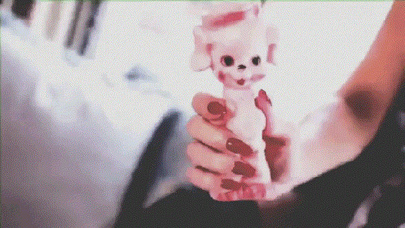 浜崎あゆみ、あの歌姫2人に寄せすぎていると批判殺到「髪型もメイクもパクリ」「これは意識しすぎ」