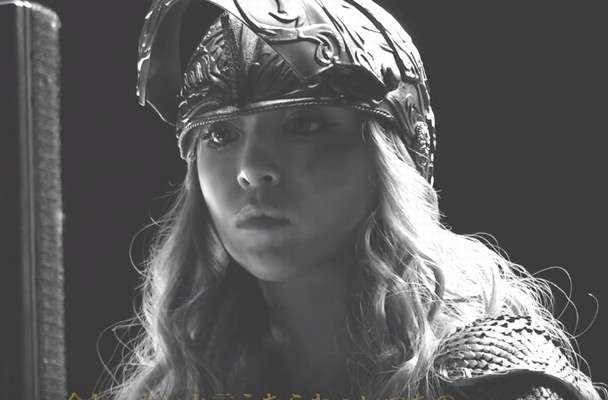 浜崎あゆみ、あの歌姫2人に寄せすぎていると批判殺到「髪型もメイクもパクリ」「これは意識しすぎ」