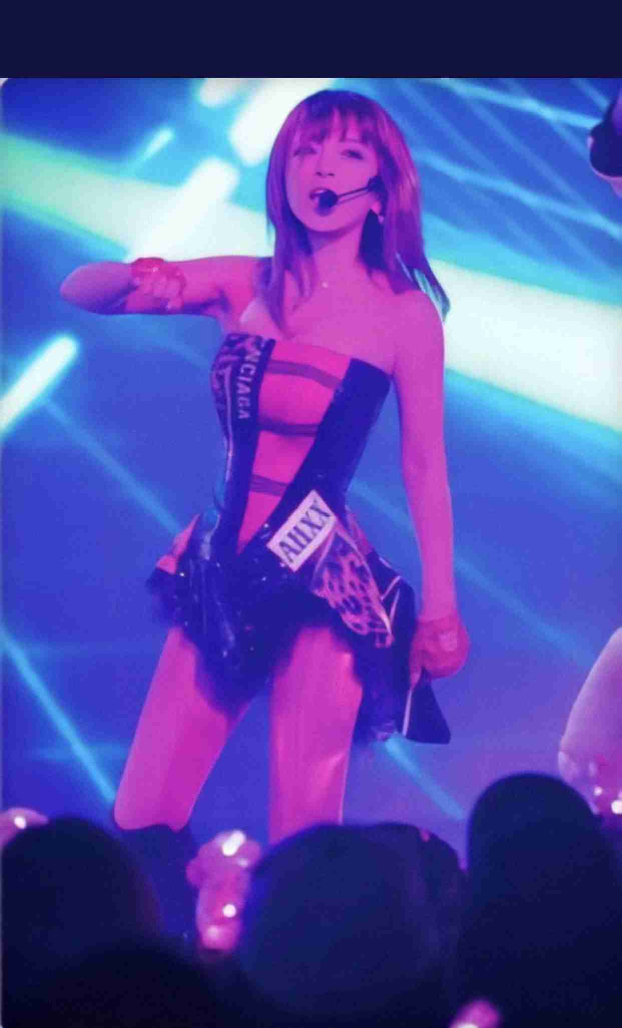 浜崎あゆみ、あの歌姫2人に寄せすぎていると批判殺到「髪型もメイクもパクリ」「これは意識しすぎ」