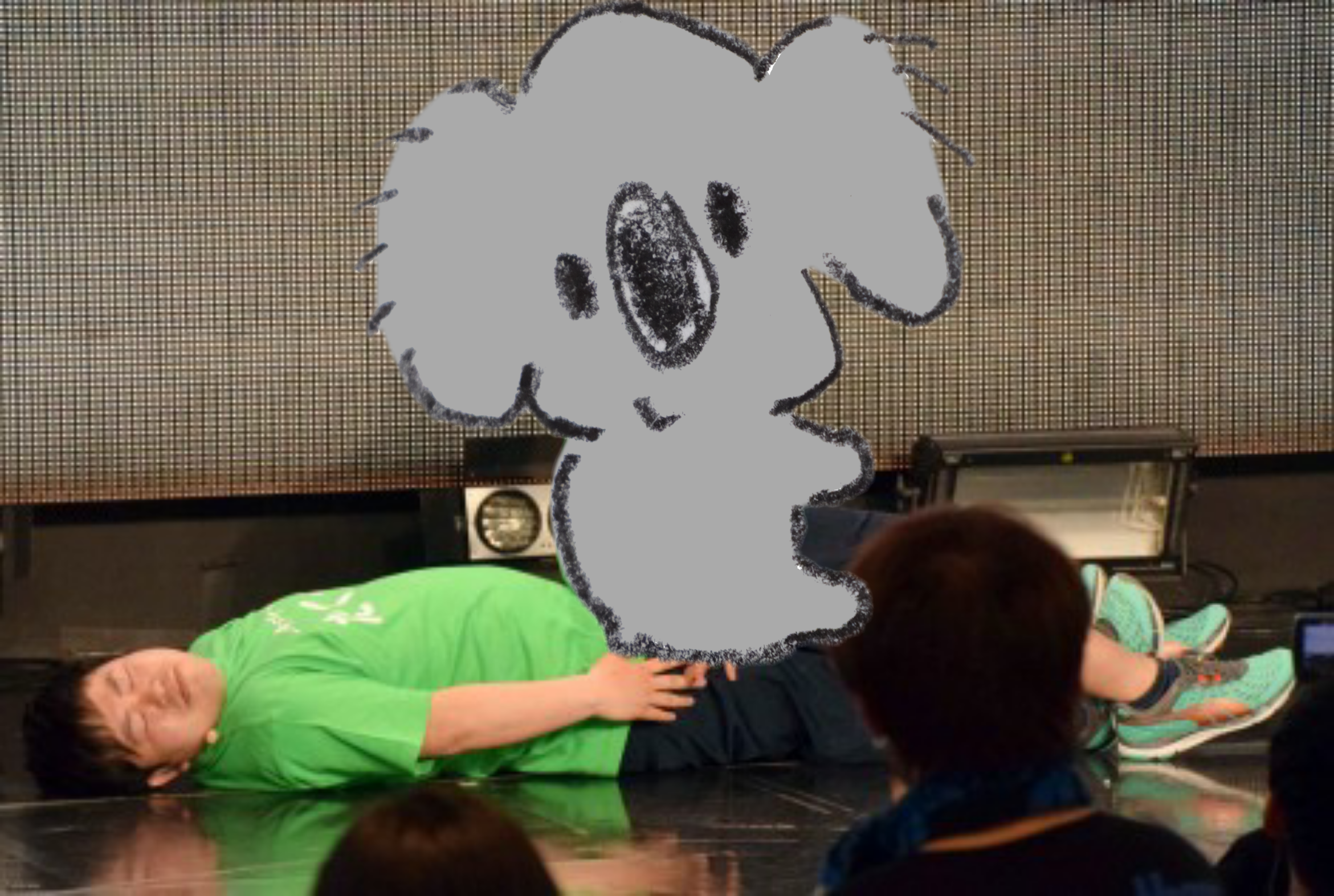 【画像コラージュ】コアラが○○に摑まってる！のトピ