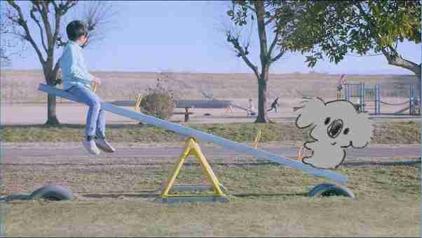 【画像コラージュ】コアラが○○に摑まってる！のトピ