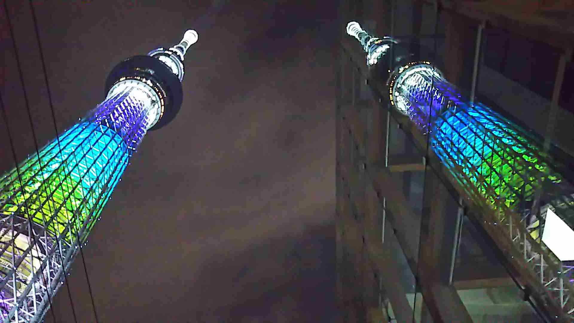 東京タワーかスカイツリーの画像を貼るトピ