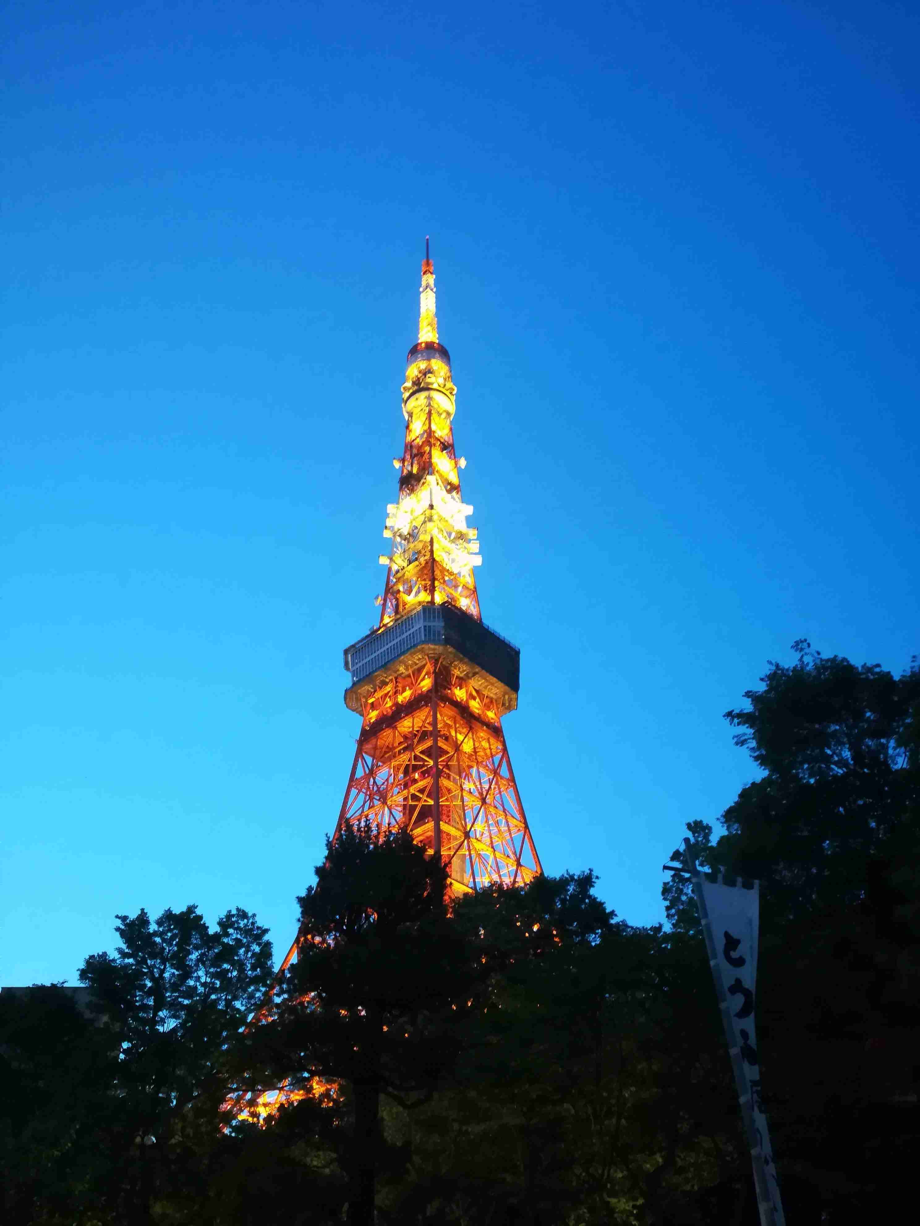 東京タワーかスカイツリーの画像を貼るトピ