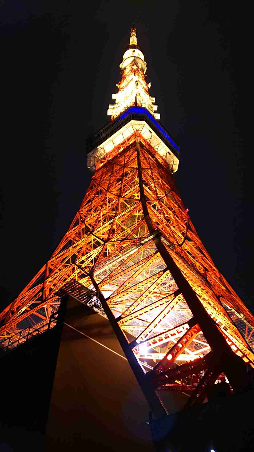 東京タワーかスカイツリーの画像を貼るトピ