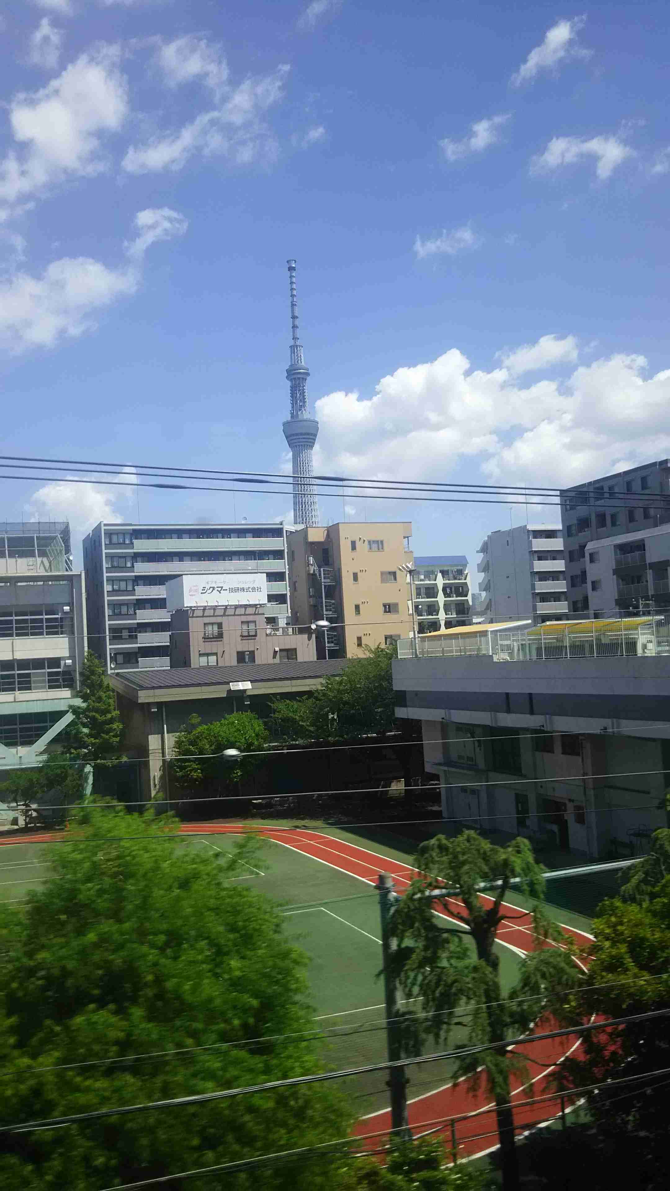 東京タワーかスカイツリーの画像を貼るトピ