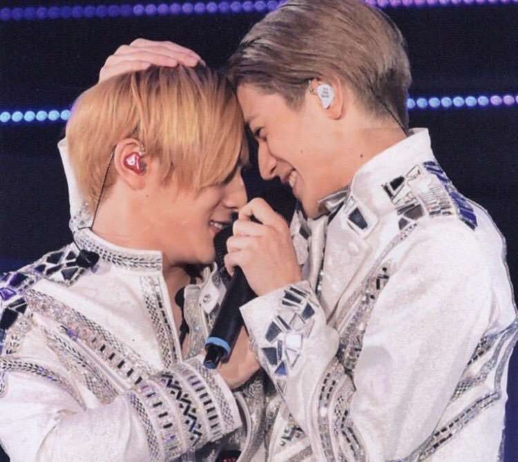 Hey! Say! JUMP山田涼介、妖艶視線で惑わす「anan」表紙登場