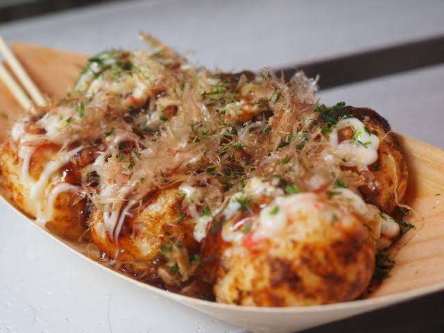 飲食物でしりとりするトピ