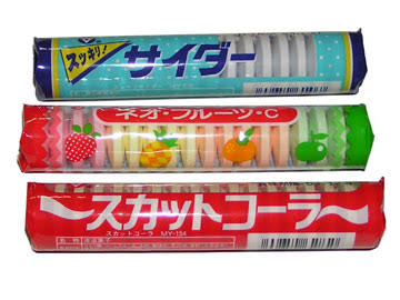 ラムネ菓子好きな人～！