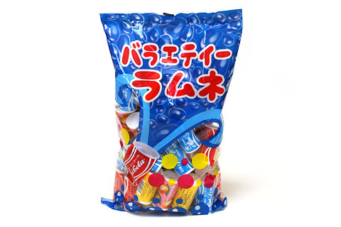 ラムネ菓子好きな人～！