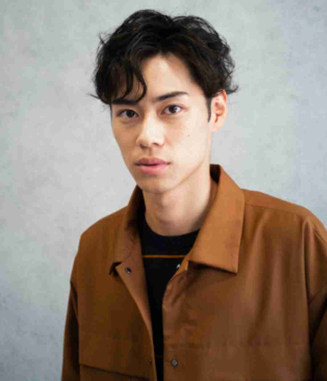 美形か美形でないか見る人によって意見が分かれそうな有名人