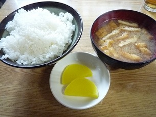 友人宅での食事が当たった…