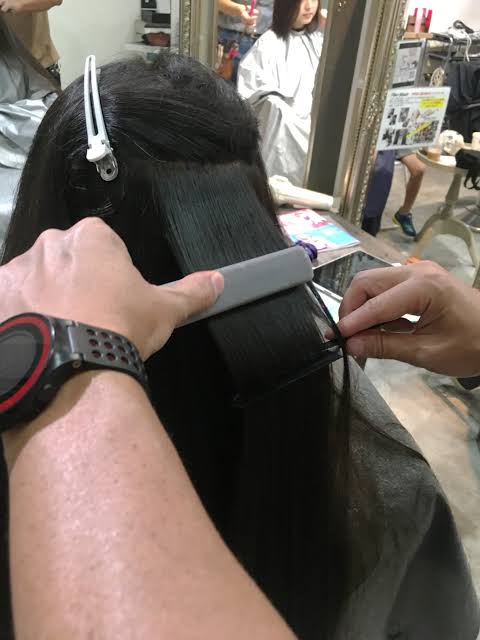自宅での縮毛矯正は無謀?