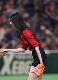 菜々緒、“巨乳の実写化”に挑戦「ちゃんと巨乳です」