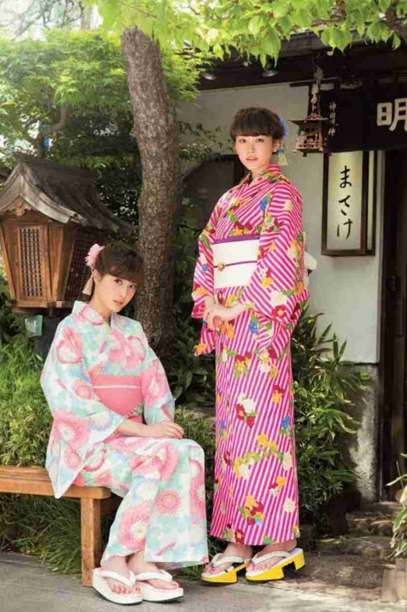 桐谷美玲、佐藤ありさとの2ショット公開「10代の頃から変わらない関係」
