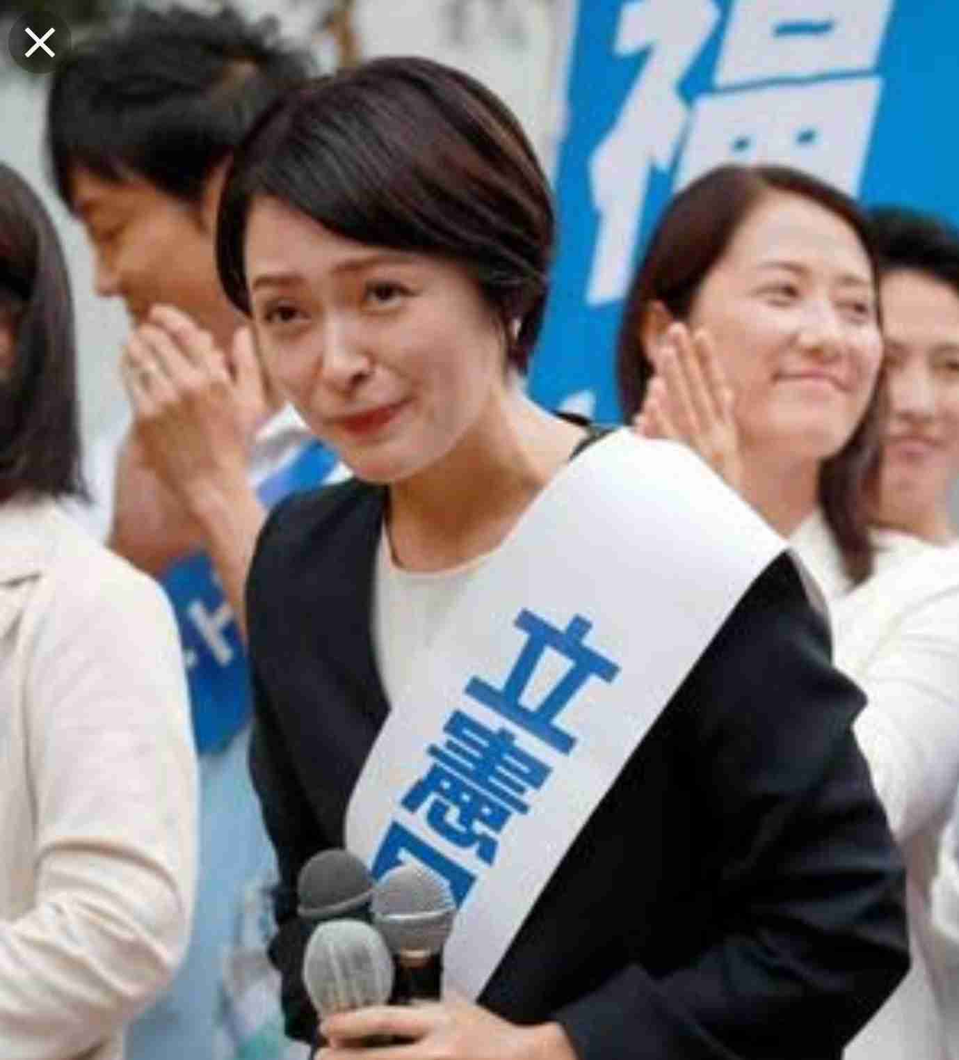 市井紗耶香候補「子どもは姫路城と同じくらい価値ある」世界遺産の地で熱弁