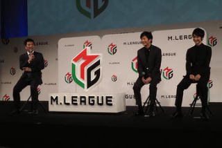 ゲームの世界大会、優勝の16歳に過去最高の3.3億円