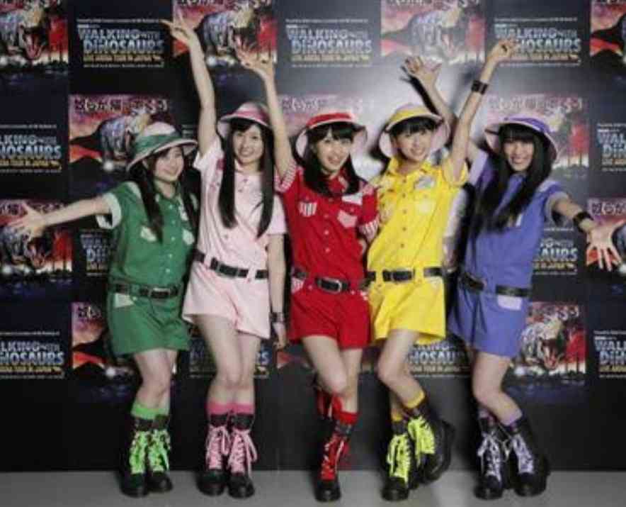 ももクロの衣装を見たい！！