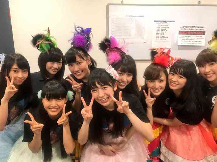 ももクロの衣装を見たい！！