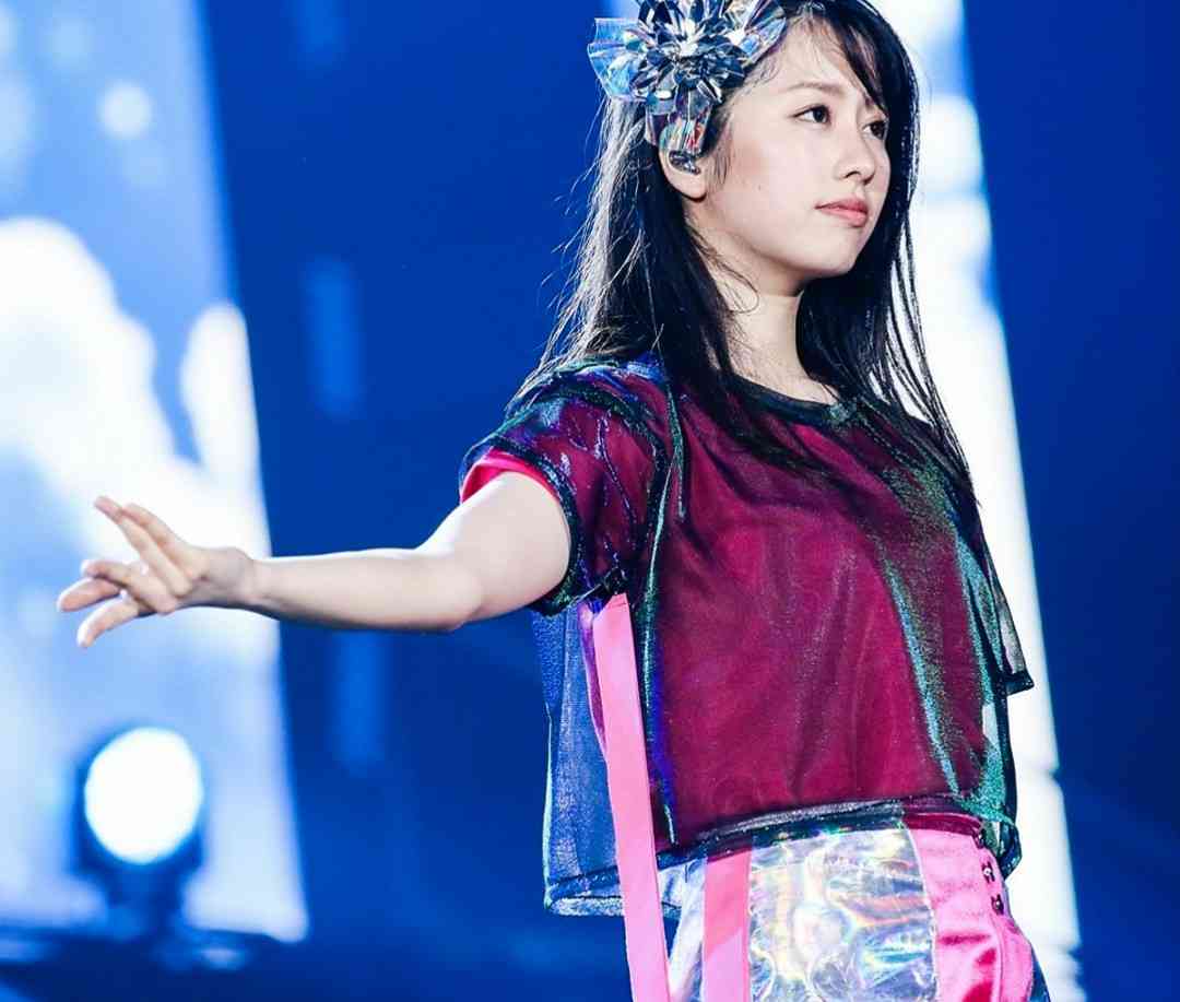 ももクロの衣装を見たい！！