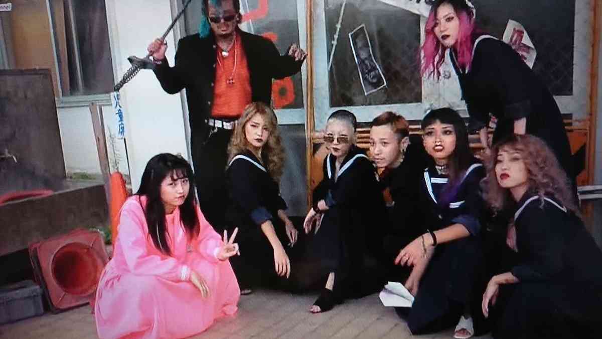 ももクロの衣装を見たい！！