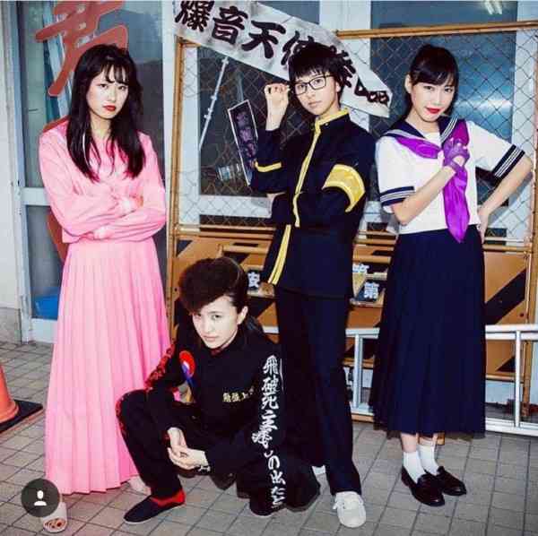 ももクロの衣装を見たい！！